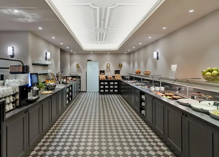 Astoria Vienna, Curio Collection By Hilton