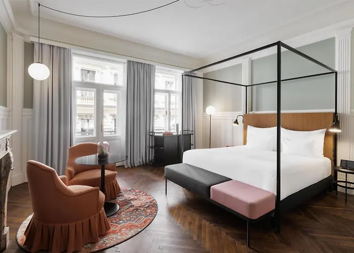 Hotel Astoria Vienna, Curio Collection By Hilton
